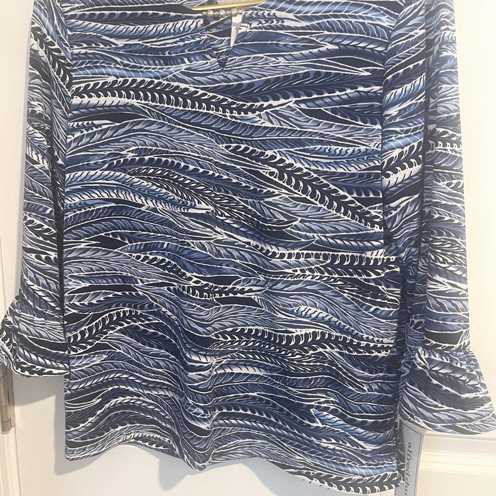 Alfred Dunner Navy and White Leaf Print Blouse Sz PS 20 pit-pit 22.5 shouldr-hem